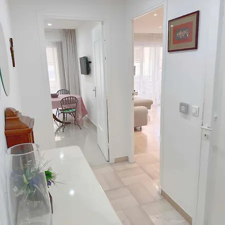 Spacieux Plages Gare Juan Les Pins Lägenhet *