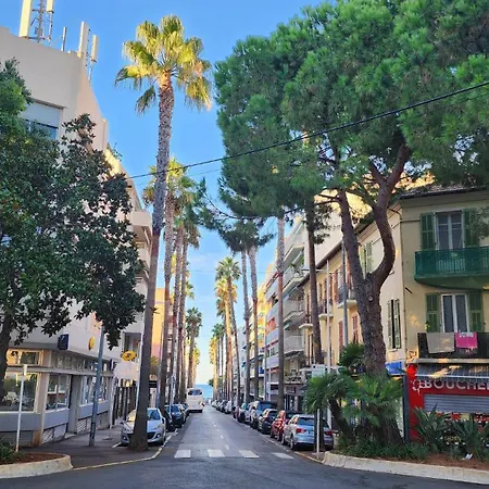 Spacieux Plages Gare Juan Les Pins Antibes