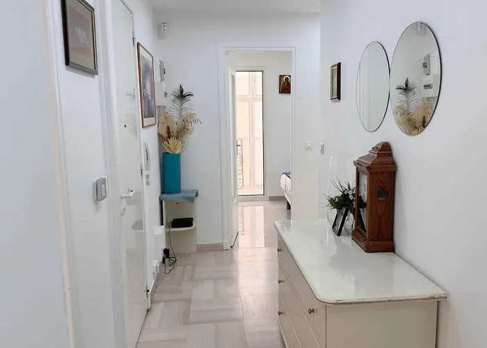 Spacieux Plages Gare Juan Les Pins